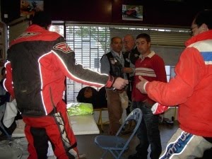 [PICT6803red[1].jpg]